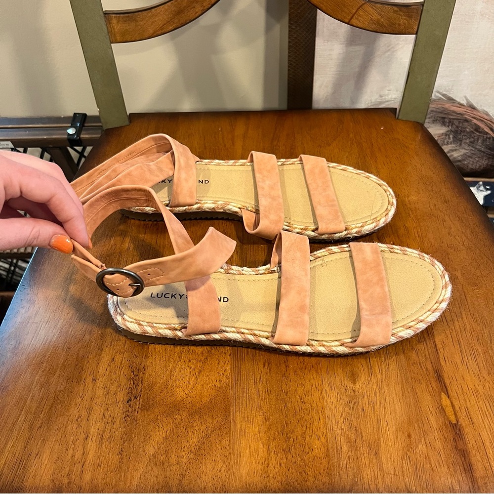 Women’s Lucky Brand Tan Sandals with Blush Straps